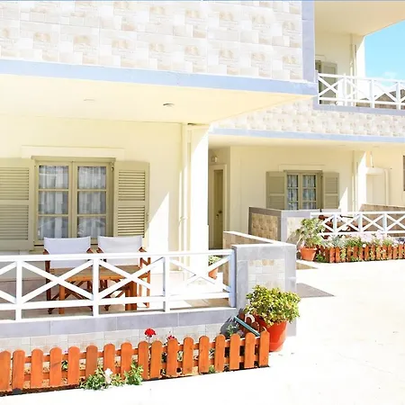 Apartment Beachfront In *